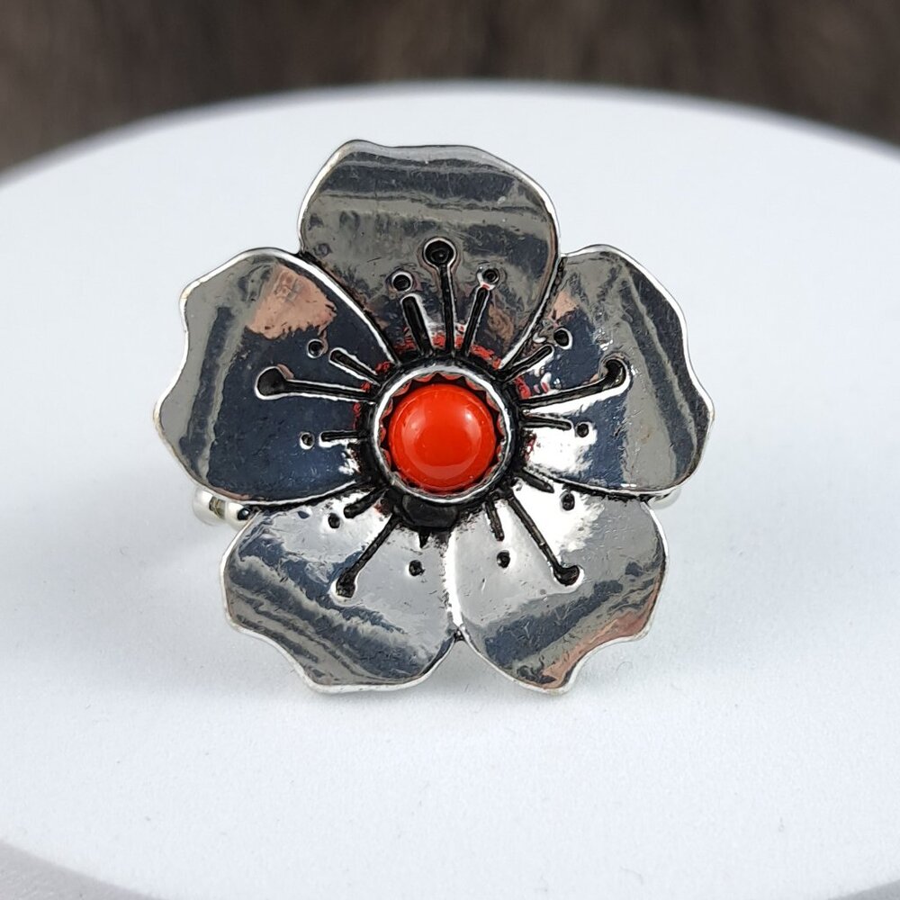 Pretty Silver Stretch Ring